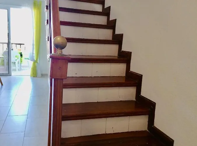 Golden View Apartment