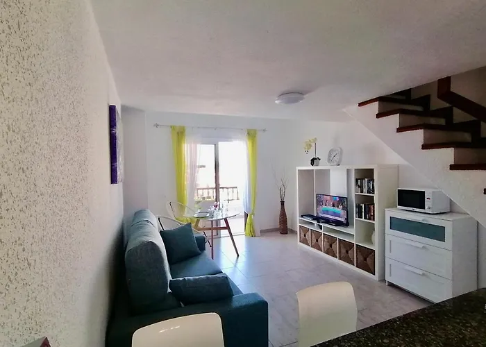 Golden View Apartment