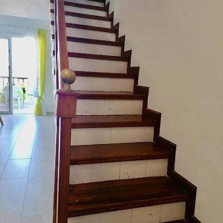 Golden View Apartment